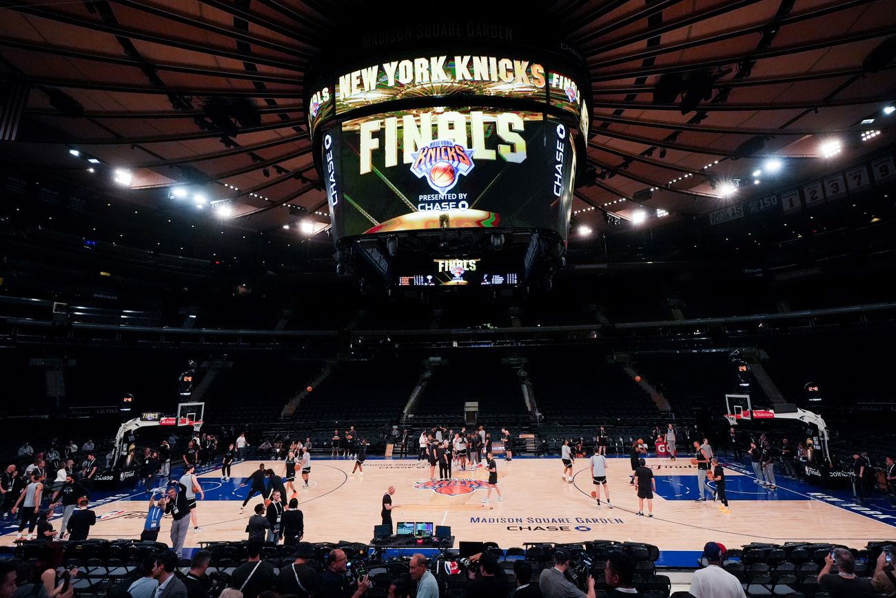 El Madison Square Garden será sede de los próximos dos partidos de la final de la NBA entre el local New York Knicks y San Antonio Spurs. (AP)
