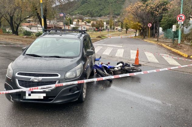 Tragedia en Villa Carlos Paz: un joven de 20 años murió tras un choque