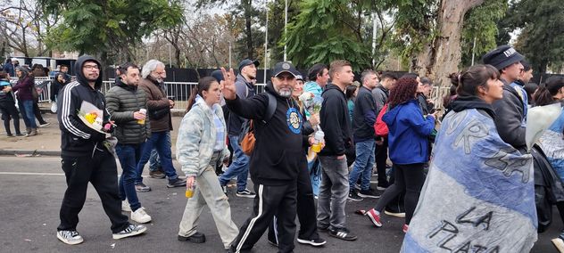 Masiva convocatoria para la última despedida de Indio Solari