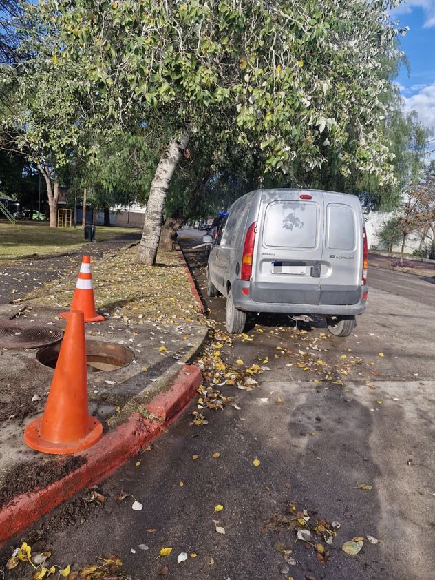 Fingían ser operarios y robaron cables en Córdoba capital.