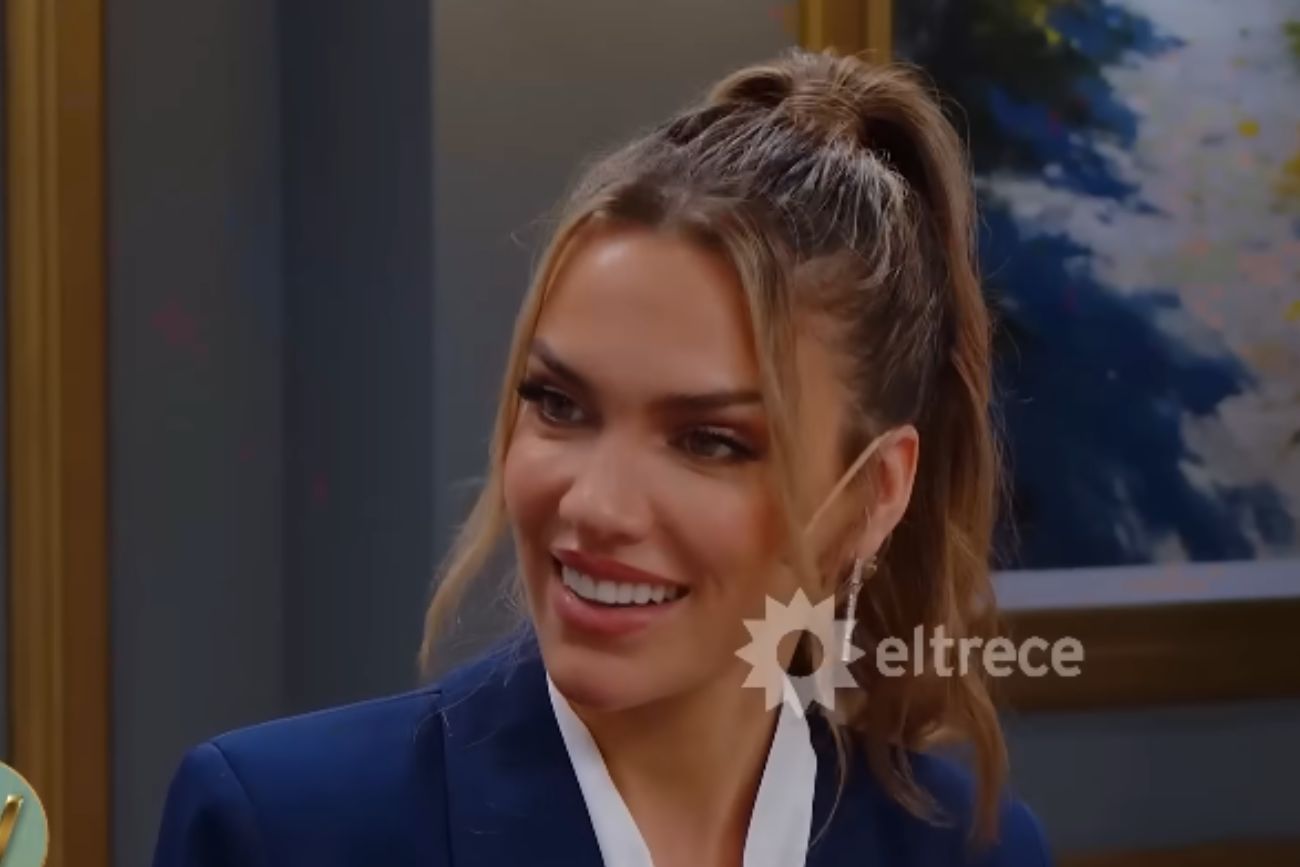 Rocío Robles habló del inicio de su romance con Adrián Suar.