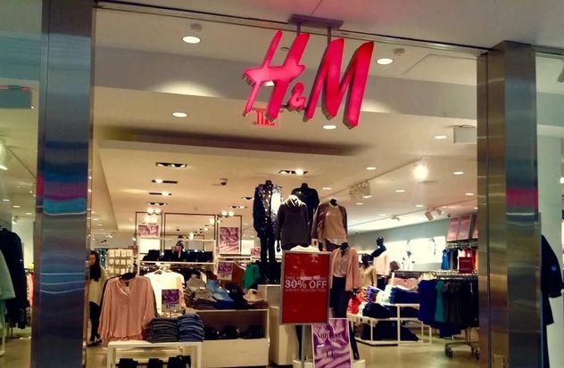 Dolce&Gabbana, Armani y H&M llegan al país.