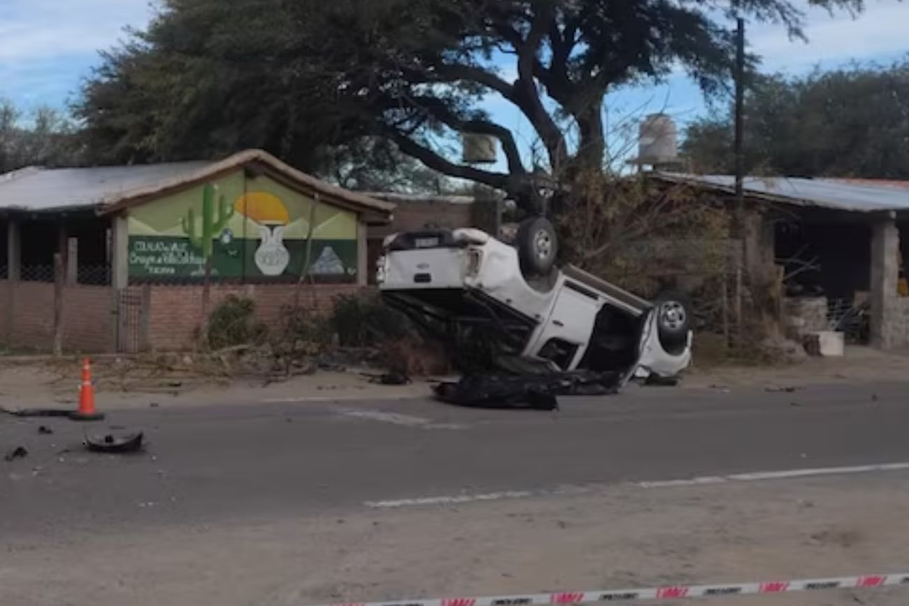 Ruta 40: huían de un control con 457 kilos de hojas de coca, chocaron y mataron a dos futbolistas
