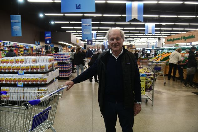 RUMBO CORRECTO. “Creo que el Gobierno nacional está llevando la economía en el rumbo correcto. Confió en que se harán las reformas estructurales necesarias. La tributaria es la más importante, porque no se puede funcionar con la mitad de la economía en negro”, analiza Braun. (Ramiro Pereyra)