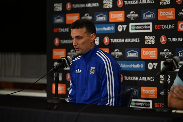 Lionel Scaloni anunció la presencia de Messi el martes en el partido que Argentina jugará con Islandia.