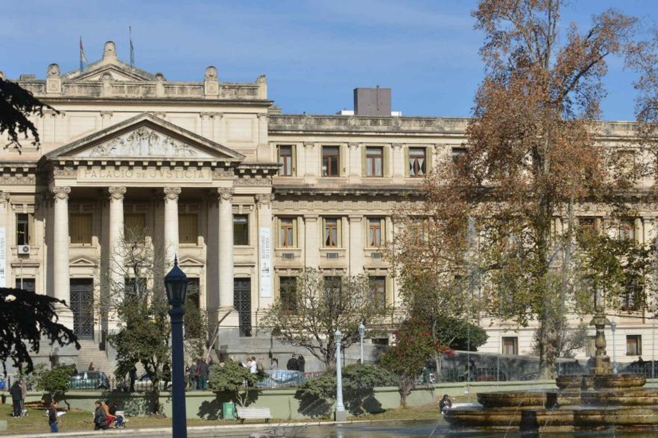 Justicia provincial. Desde la conducción del Palacio de Justicia trabajan para encontrar la falla en el sistema informático de los Tribunales provinciales. (La Voz / Archivo)