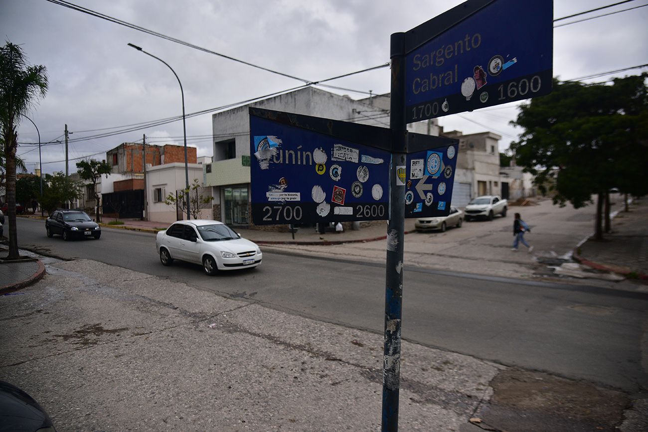 El domingo a la madrugada hubo una pelea campal en barrio San Vicente, a la salida de un boliche que inauguró el sábado por la noche. Pedro Castillo / La Voz .