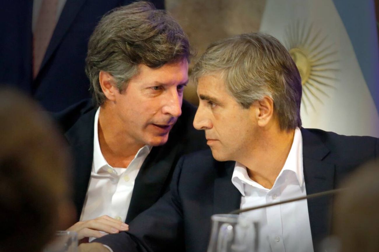 Santiago Bausili y Luis Caputo.