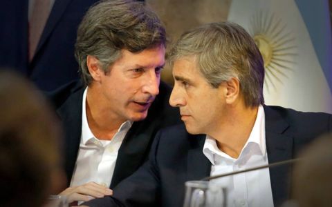 Santiago Bausili y Luis Caputo.