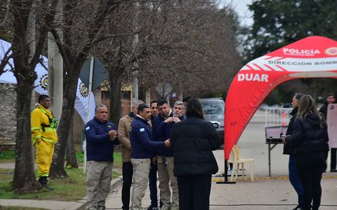 Búsqueda de Luciana Barrios Alarcón. El ministro Quinteros encabeza la búsqueda de la adolescente en Colonia Caroya.