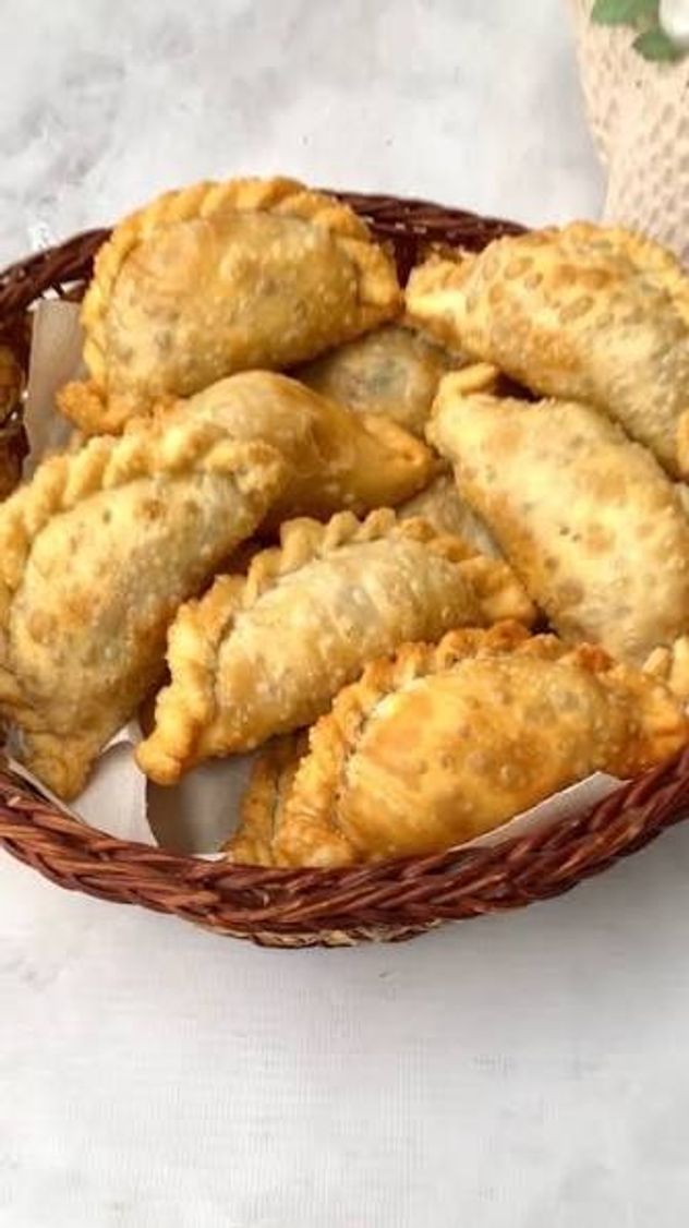 Dónde probar distintas empanadas en una sola tarde: la propuesta que desembarca en el Abasto.