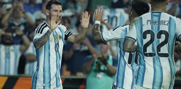 Messi y su grito de gol ante Islandia.