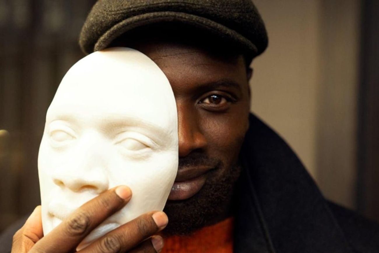 Omar Sy volverá a ponerse en la piel de Assane Diop en la cuarta temporada de Lupin, que llegará a Netflix con ocho nuevos episodios.