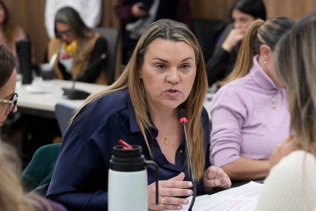 La diputada de La Libertad Avanza Lorena Petrovich salió al cruce de la oposición
