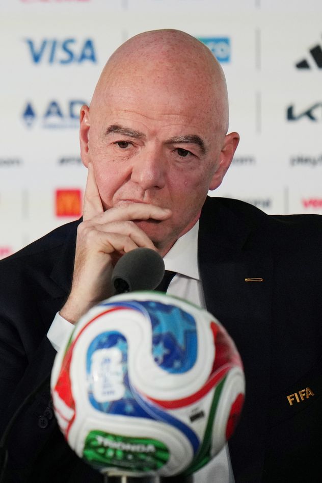 "Estoy feliz de ver a Irán en el Mundial", dijo Gianni Infantino, presidente de la FIFA en el Estadio Azteca.