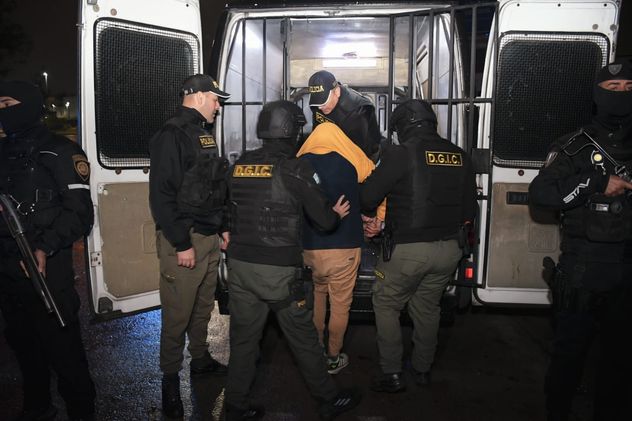 Allanamientos con detenidos.