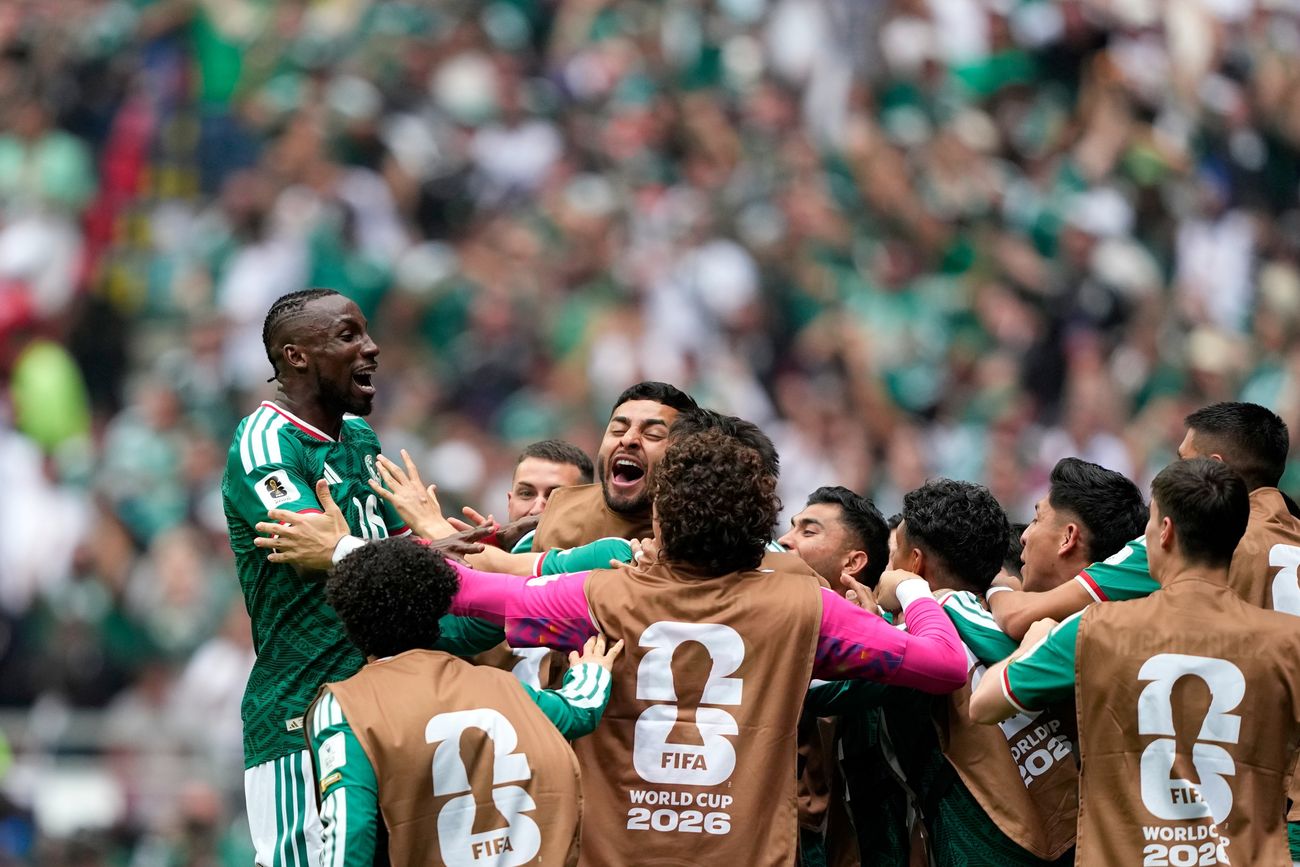 México celebra el primer gol del Mundial.