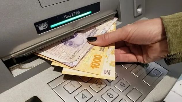 Los límites de extracción varían según el banco y el perfil de cada cliente, aunque muchas entidades permiten ampliarlos desde sus canales digitales.