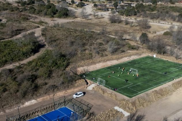 Las vacaciones de invierno incluyen actividades recreativas para niños, adolescentes y adultos.