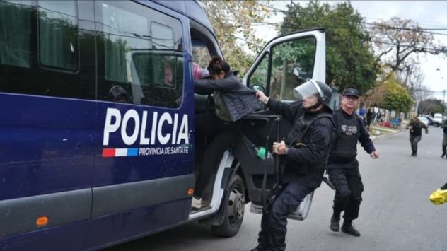 Rosario: detuvieron al portero de un jardín de infantes por presunto abuso a un niño