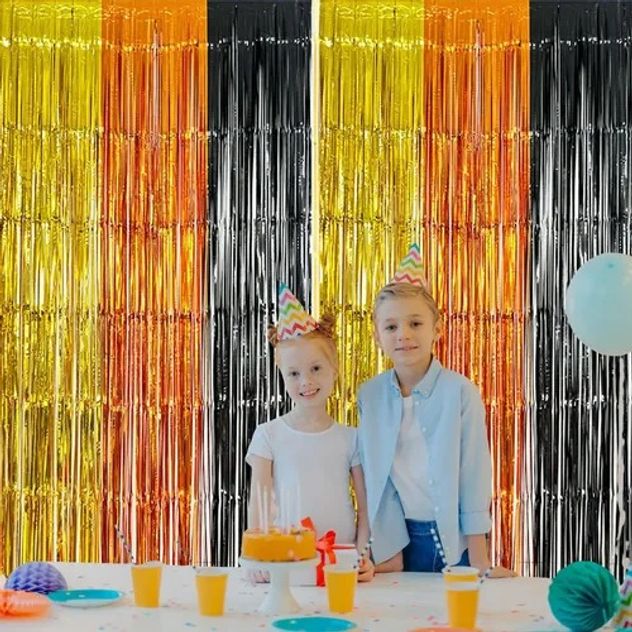 El truco viral para decorar una fiesta con papel aluminio y gastar muy poco.
