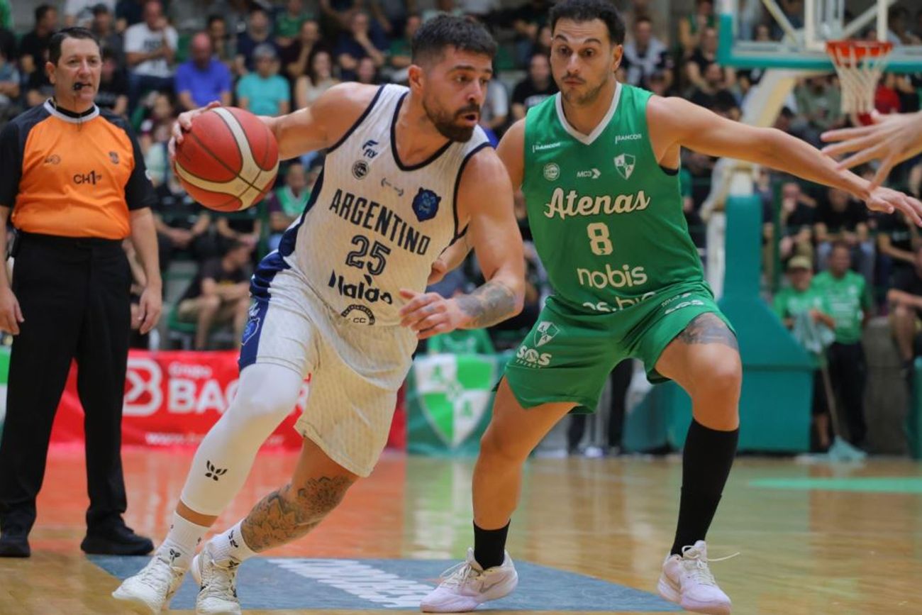 Franco Balbi enfrentó, y superó, a Atenas en la serie de playout y se vestirá de verde. (Prensa Atenas)