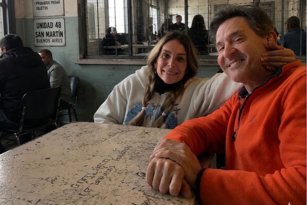 Majo Favarón, esposa de Aníbal Lotocki, estrenó una polémica canción para defenderlo