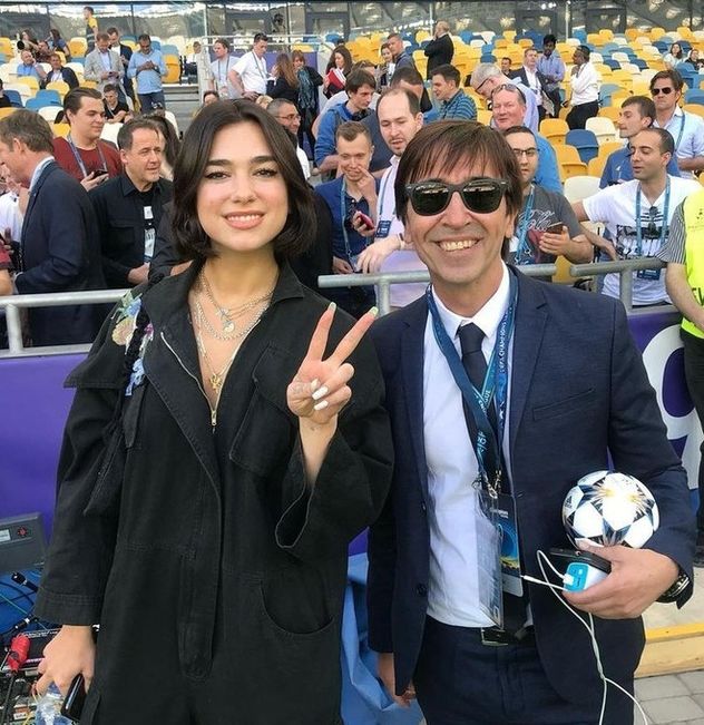 Marcelo Benedetto con Dua Lipa en 2018.