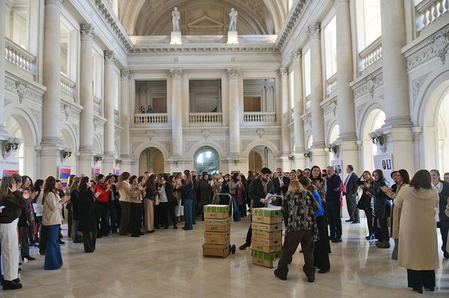 Protesta de funcionarios judiciales en Tribunales I. Los jueces reclaman que la reforma previsional que impulsó el gobernador Martín Llaryora les redujo un 10% de su salario. (Ramiro Pereyra) 
