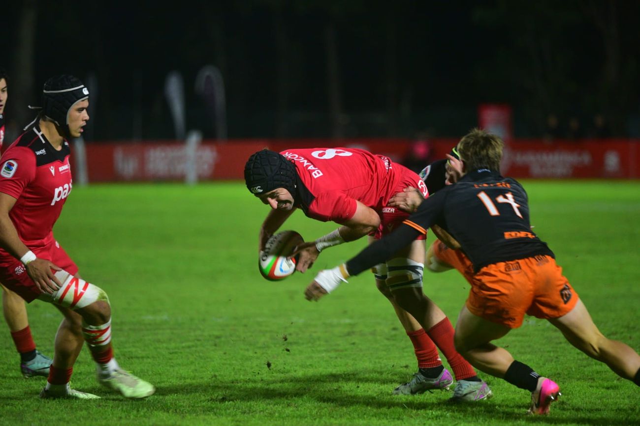 Dogos XV recibe a Tarucas por la primera semifinal del Súper Rugby Américas. 