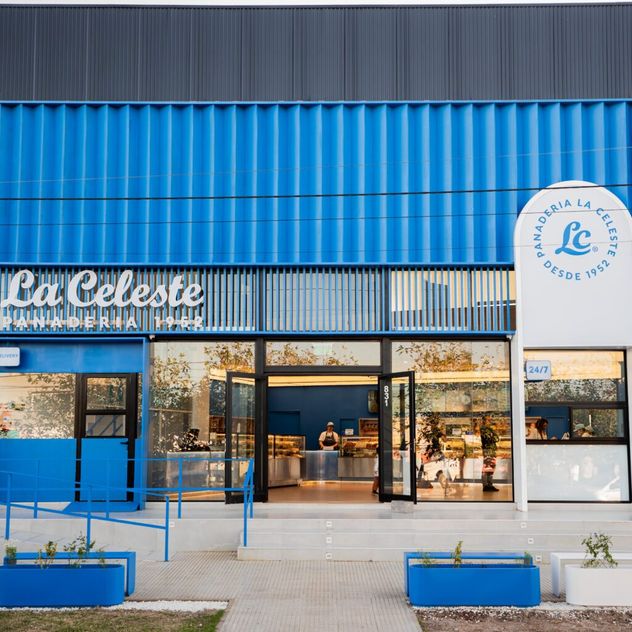 La Celeste y su local en Valle Escondido.