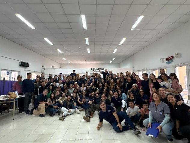 En Cruz del Eje, el 6 de junio pasado, fueron 108 voluntarios a atender a 170 niños, con 500 turnos otorgados.