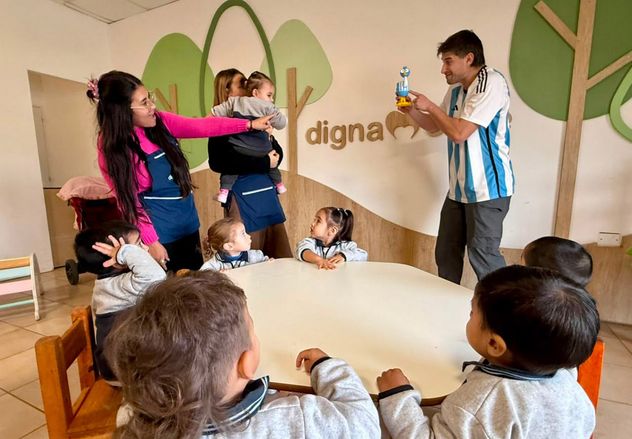Beto Roccia, fundador de la Fundación Dignamente, en su sede de Río Cuarto.  (Tomy Fragueiro / La Voz)