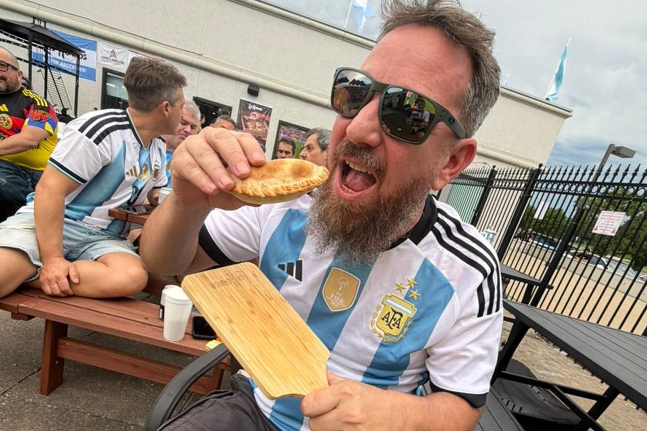 Empanadas con gusto argentino en medio del Mundial en Estados Unidos.