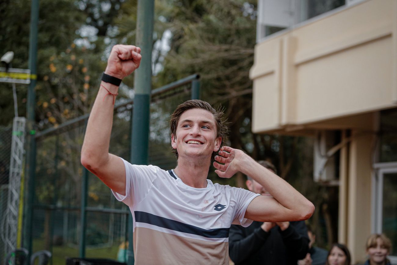 Luciano Ambrogi se consagró campeón del Challenger de Tucumán, logrando de esta manera su primer título profesional.