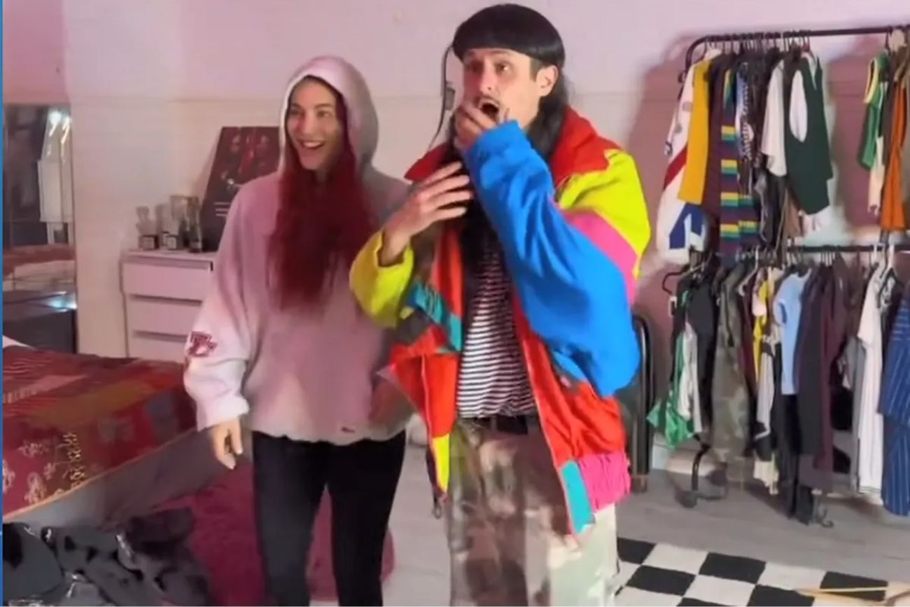 Flor Vigna junto a Oliver Tree.