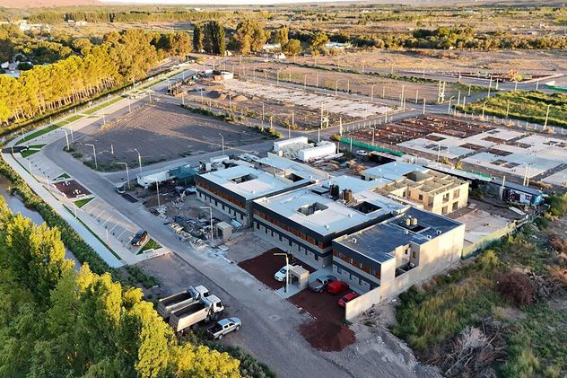 La inversión tradicional en ladrillos sí enfrenta un techo. Lo que empieza a mostrar otra dinámica son los activos que, además de ser inmuebles, funcionan como respuesta concreta a una escasez económica, urbana o demográfica.