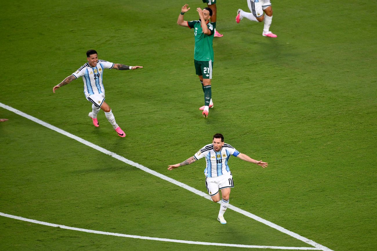 A los 17 minutos del primer tiempo, Lionel Messi marcó su primer gol en su sexta Copa del Mundo. (AP)