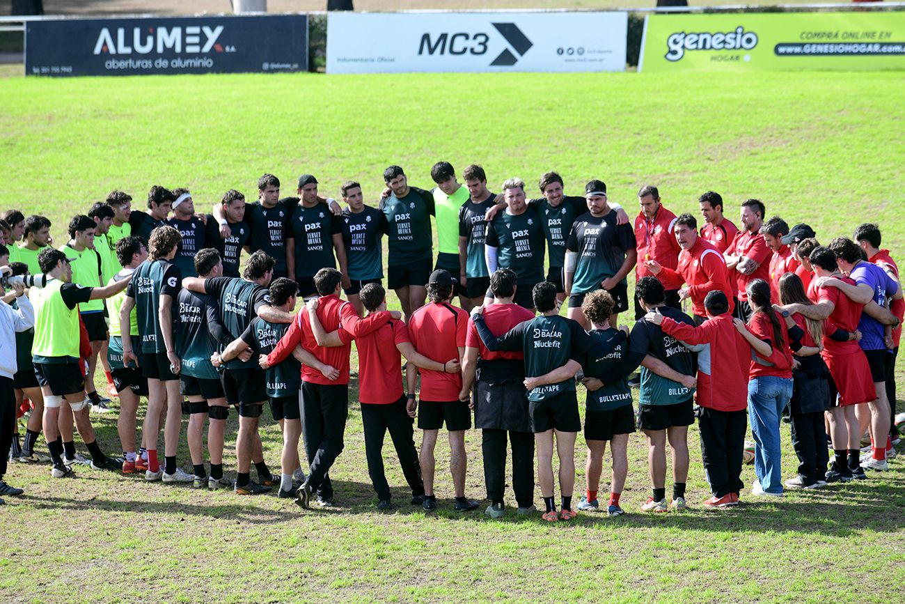 Dogos XV entrena intensamente de cara a la gran final del Súper Rugby Américas frente a Pampas.