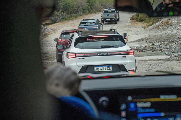 El recorrido no sólo fue extenso (600 km), sino que también incluyó caminos de montaña y cruces de vados.