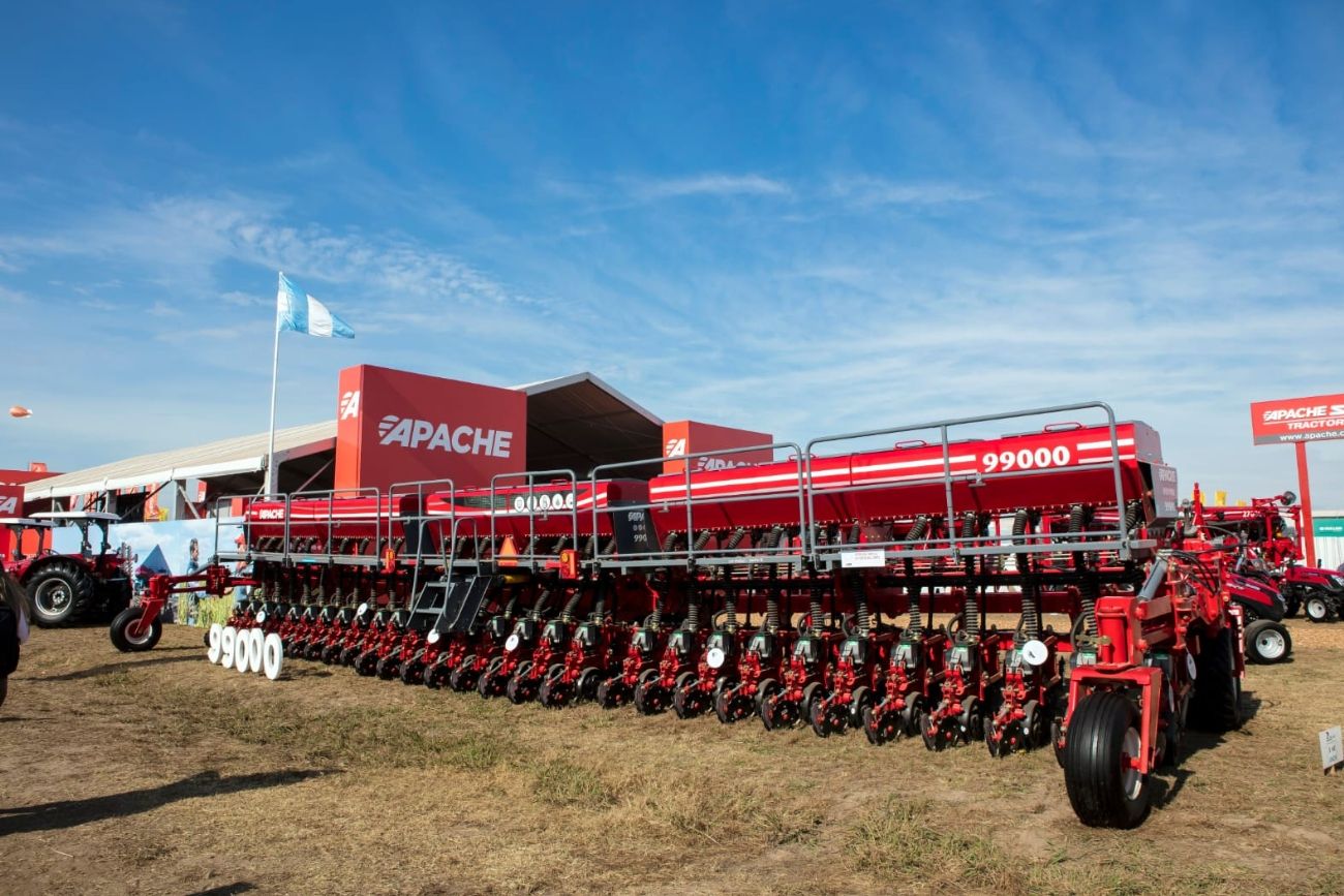 Por segundo año consecutivo, Apache fue la empresa líder en exportación de sembradoras argentinas.