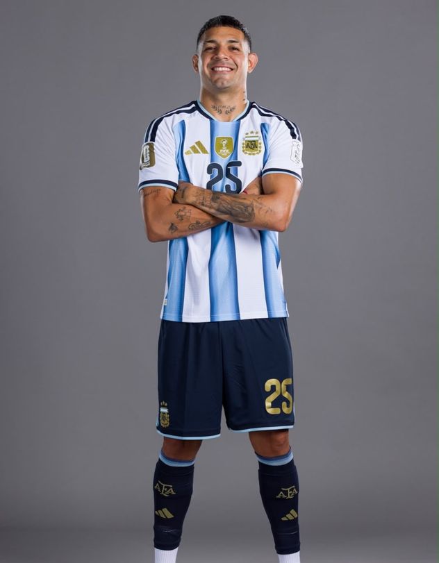 Facundo Medina, jugador de la selección.