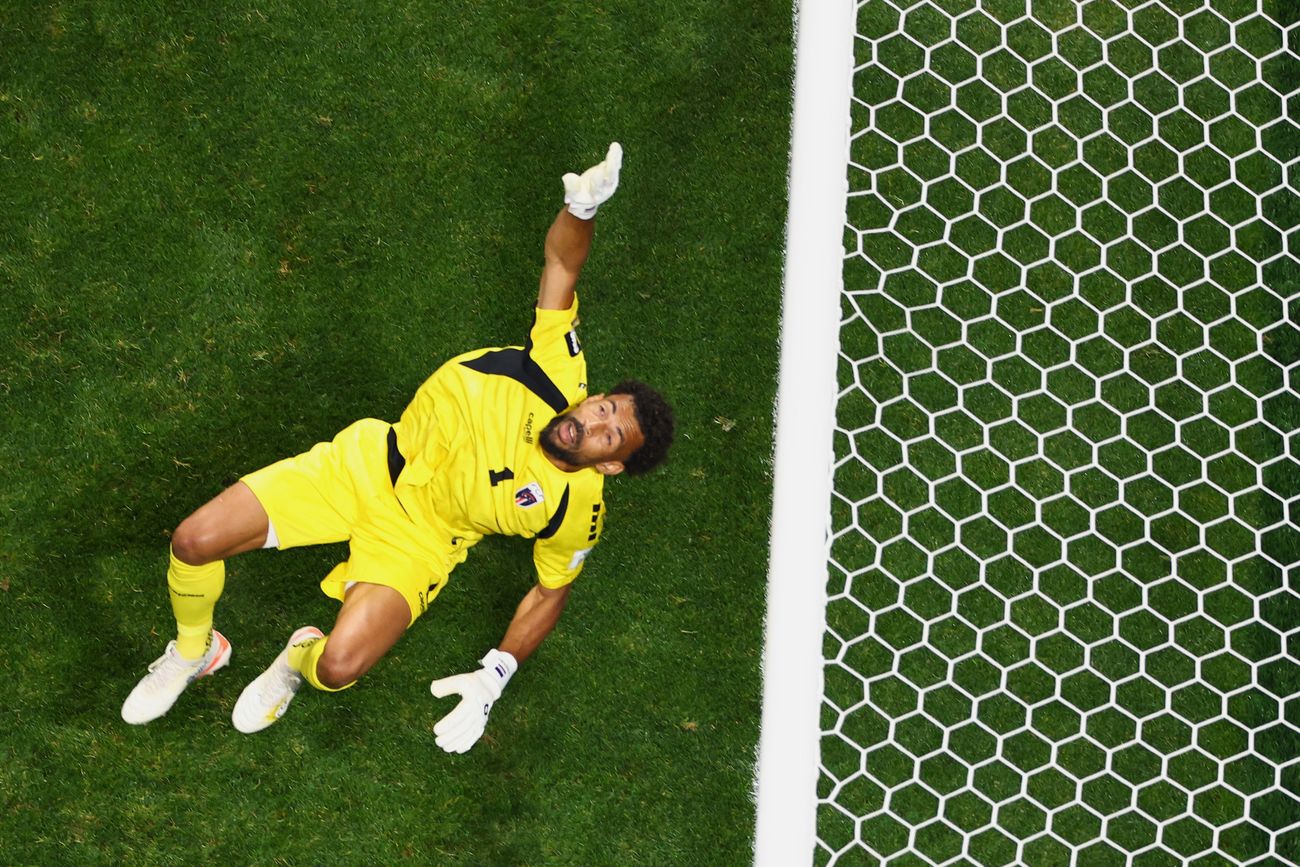 Vozinha, de 40 años, se vuelve viral en el Mundial 2026: pasa de 50.000 a 6,7 millones de seguidores tras frenar a España