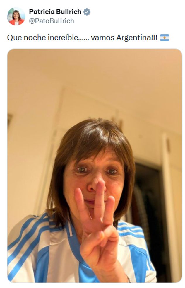 Los festejos de los políticos por el triunfo de Argentina.