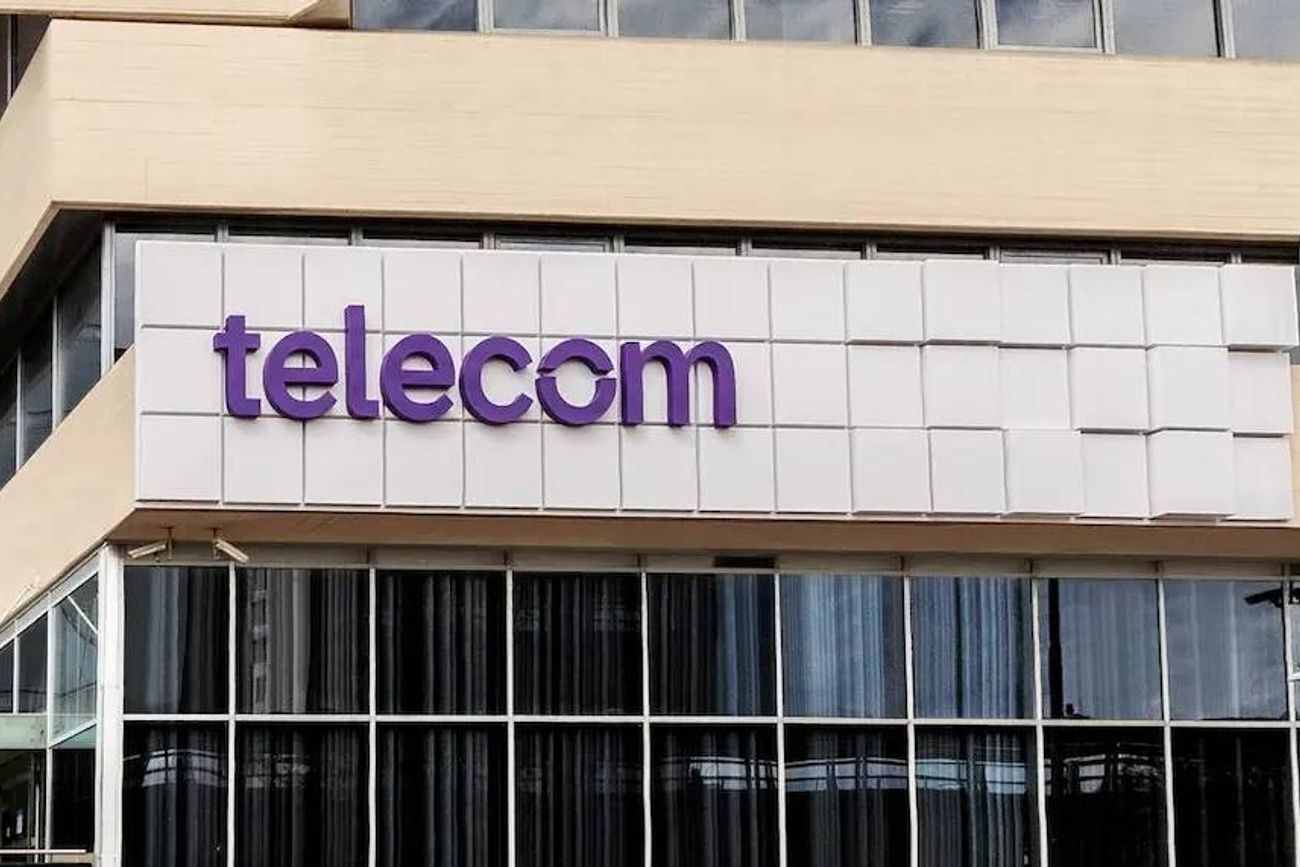 Telecom.