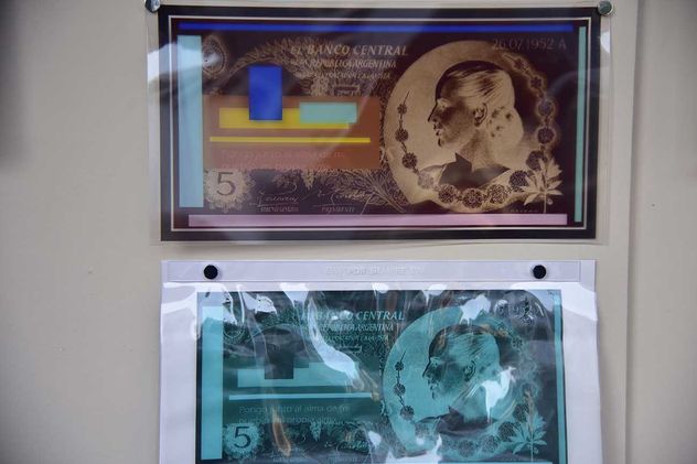Artista plástica Natalia Mónaco. Sala de Exposiciones Paseo del Buen Pastor.