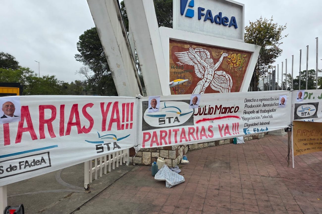 Protestas en Fadea por la falta de respuestas. 
