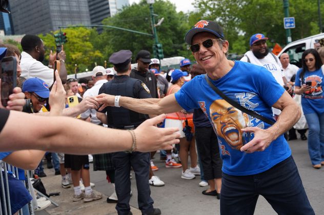 Ben Stiller, uno de los tantos famosos presentes en el festejo de los Knicks.