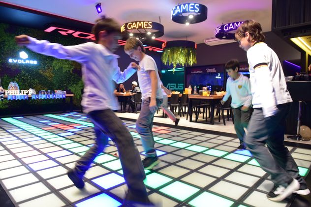 Los salones infantiles para festejos de cumpleaños con temática gamer se han puesto de moda. Lugares como Oasis y Gorila Games se dedican a organizar este tipo de eventos.