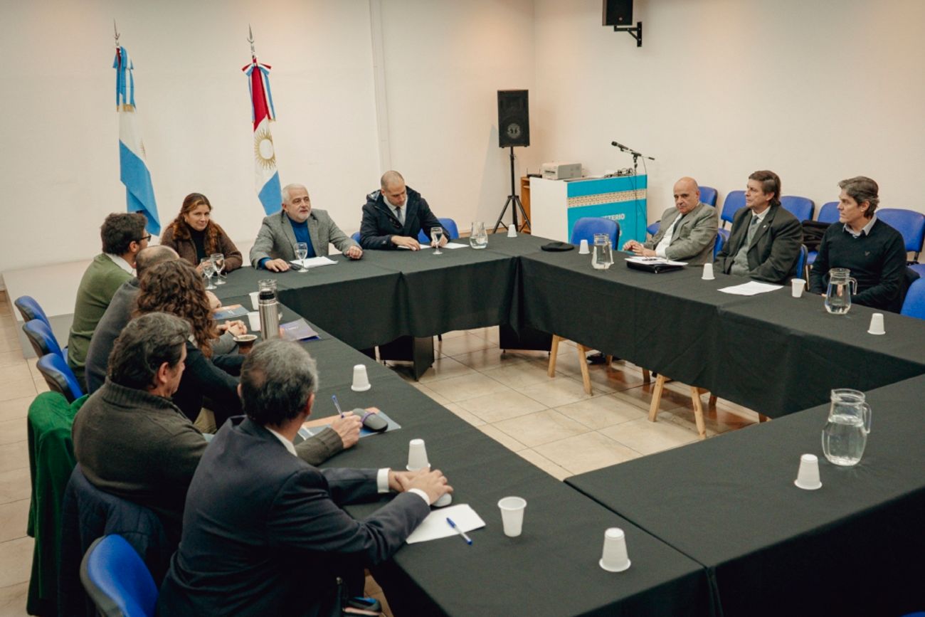 En la Secretaría de Trabajo, el gremio de los empleados judiciales y los representantes del TSJ acordaron una tregua hasta fin de mes. 